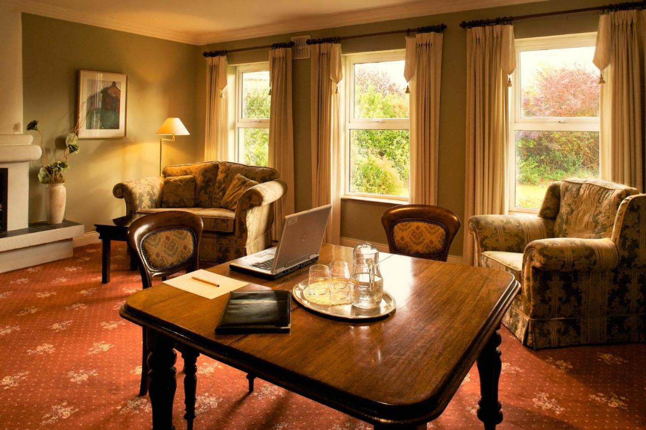 Glenwood House Hotel Carrigaline Exterior foto
